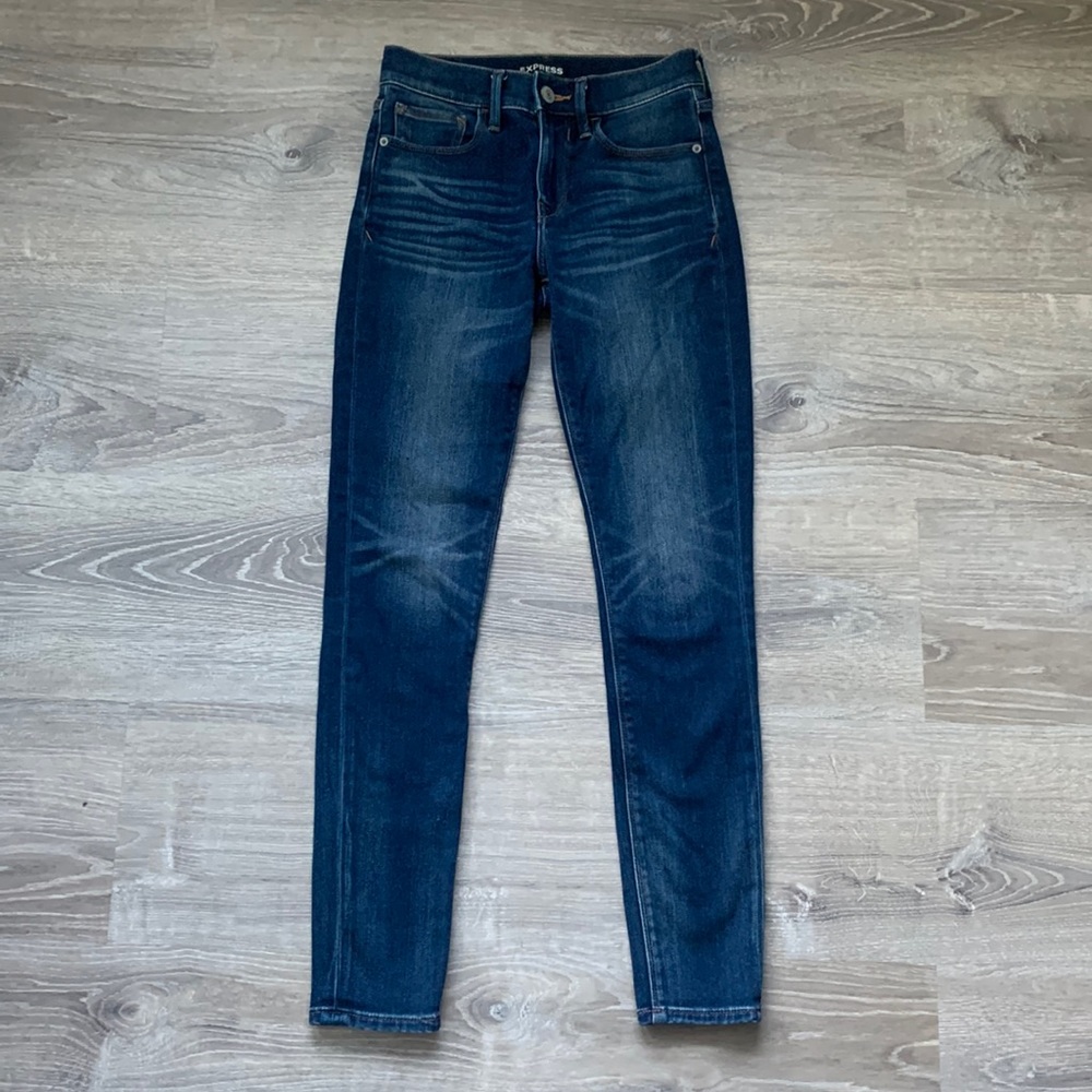 EXPRESS Dark Wash Mid Rise Skinny Jeggings